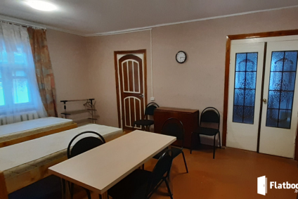 Комфортабельное жильё со всеми удобствами на 8 мест.